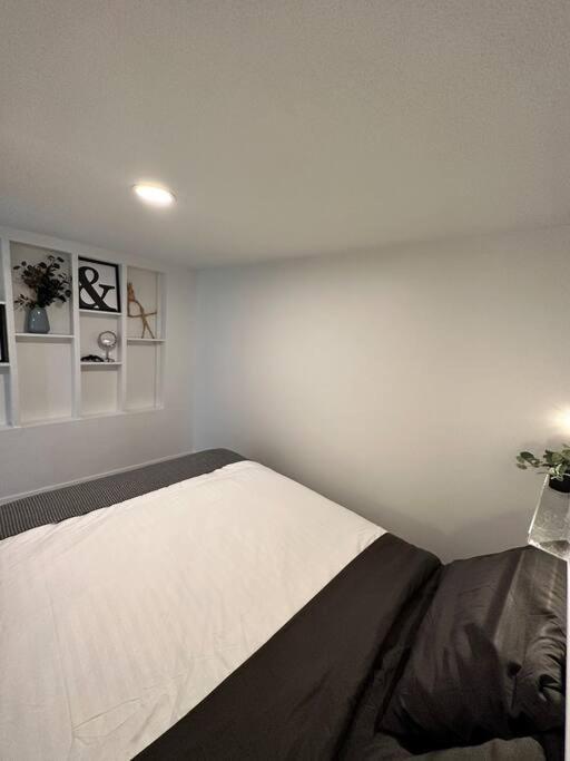 Apartament Petite Main Street Haven Vancouver Zewnętrze zdjęcie